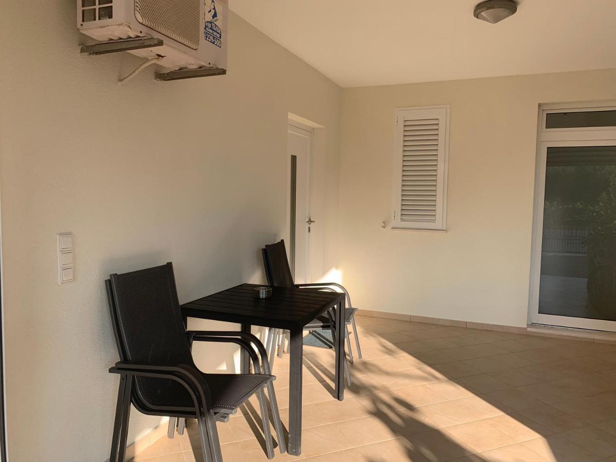 Apartments Dumancic 비오그라드나모루 외부 사진