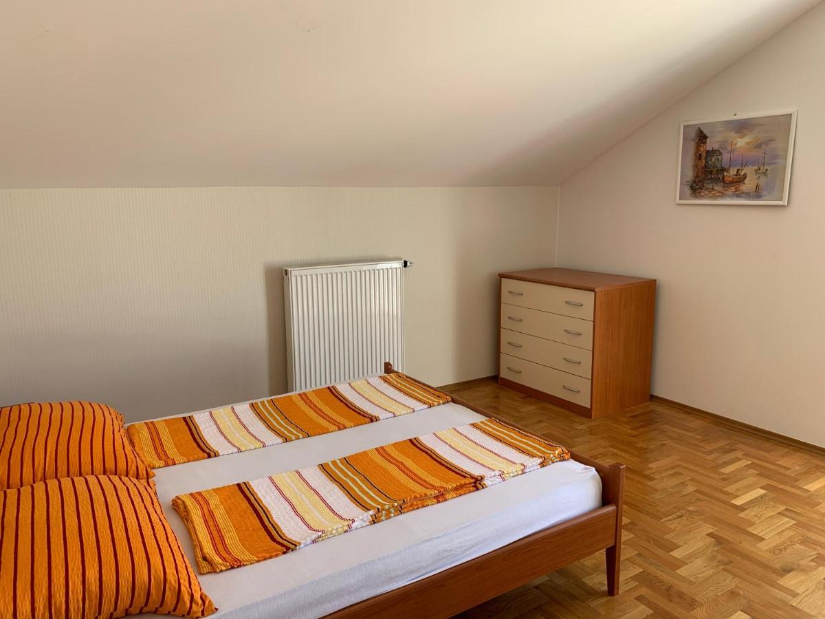 Apartments Dumancic 비오그라드나모루 외부 사진