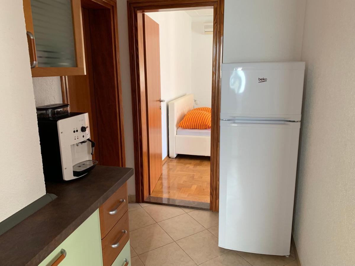 Apartments Dumancic 비오그라드나모루 외부 사진